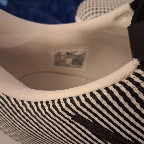 Nike Interact Run EasyOns Phantom White Black FV5590-002 Size12.5 main image 8